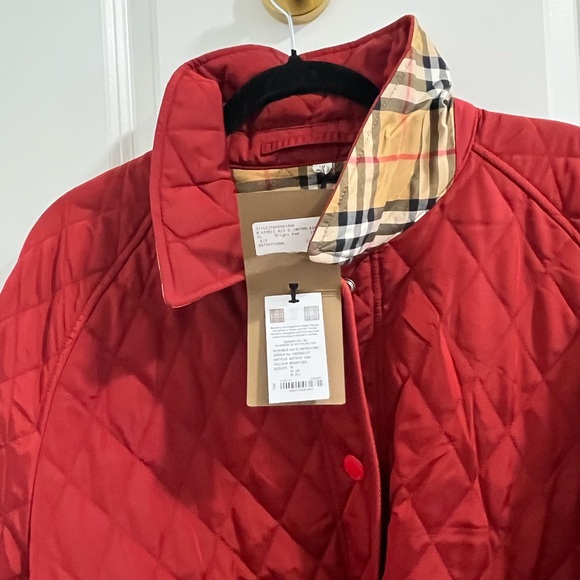 Burberry Red Quilted Belted Jacket XL (NWT) - Picture 3 of 6